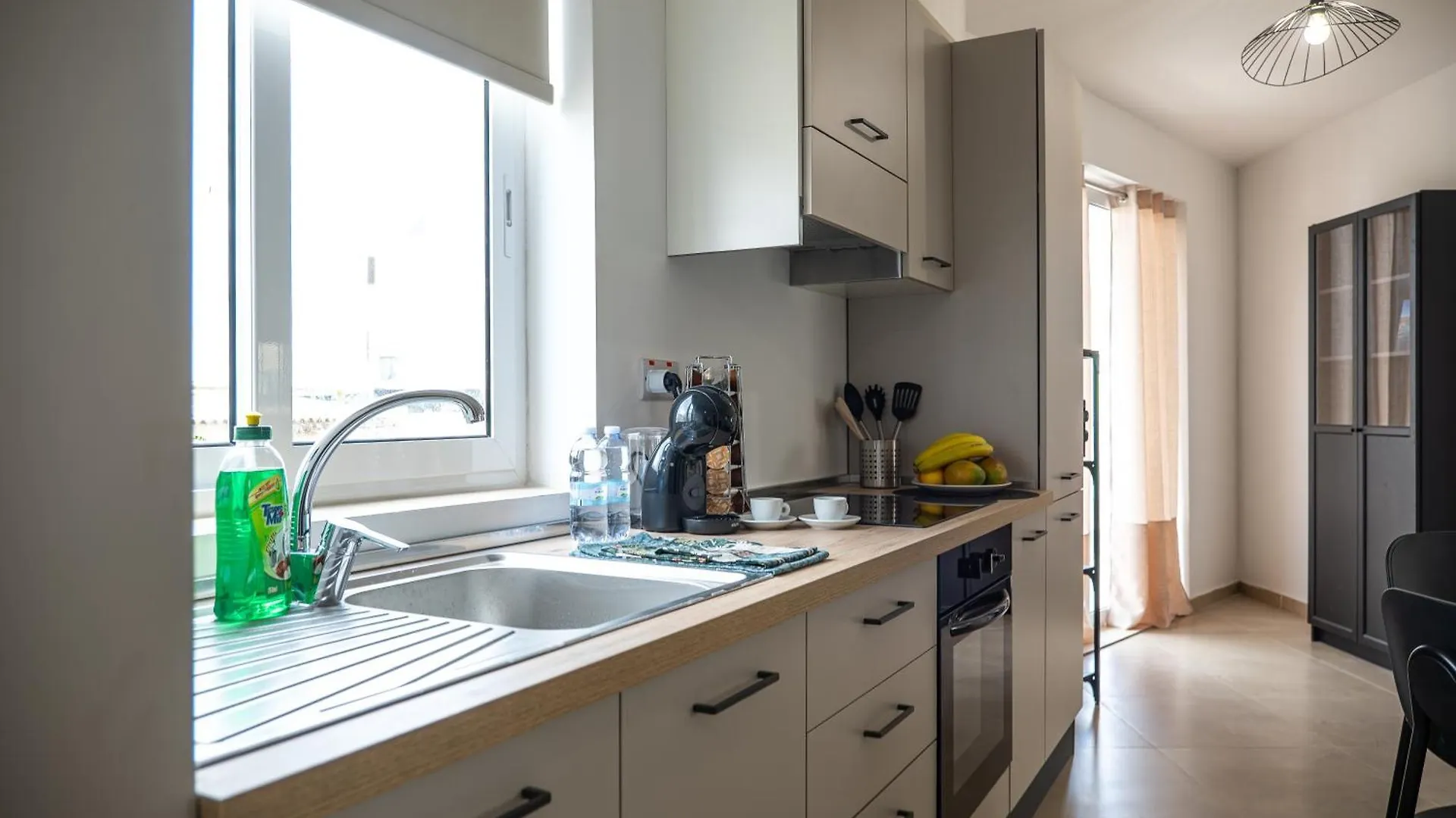 Apartment Stella & Rosie - Two Bedroom Apartment'S By Eldi Pieta